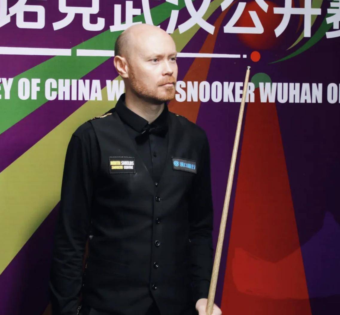 武汉公开赛决赛：防守大战！肖国栋5-4险胜领先9局只一杆50